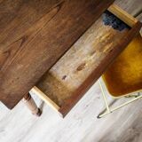 Bureau en noyer ancien
