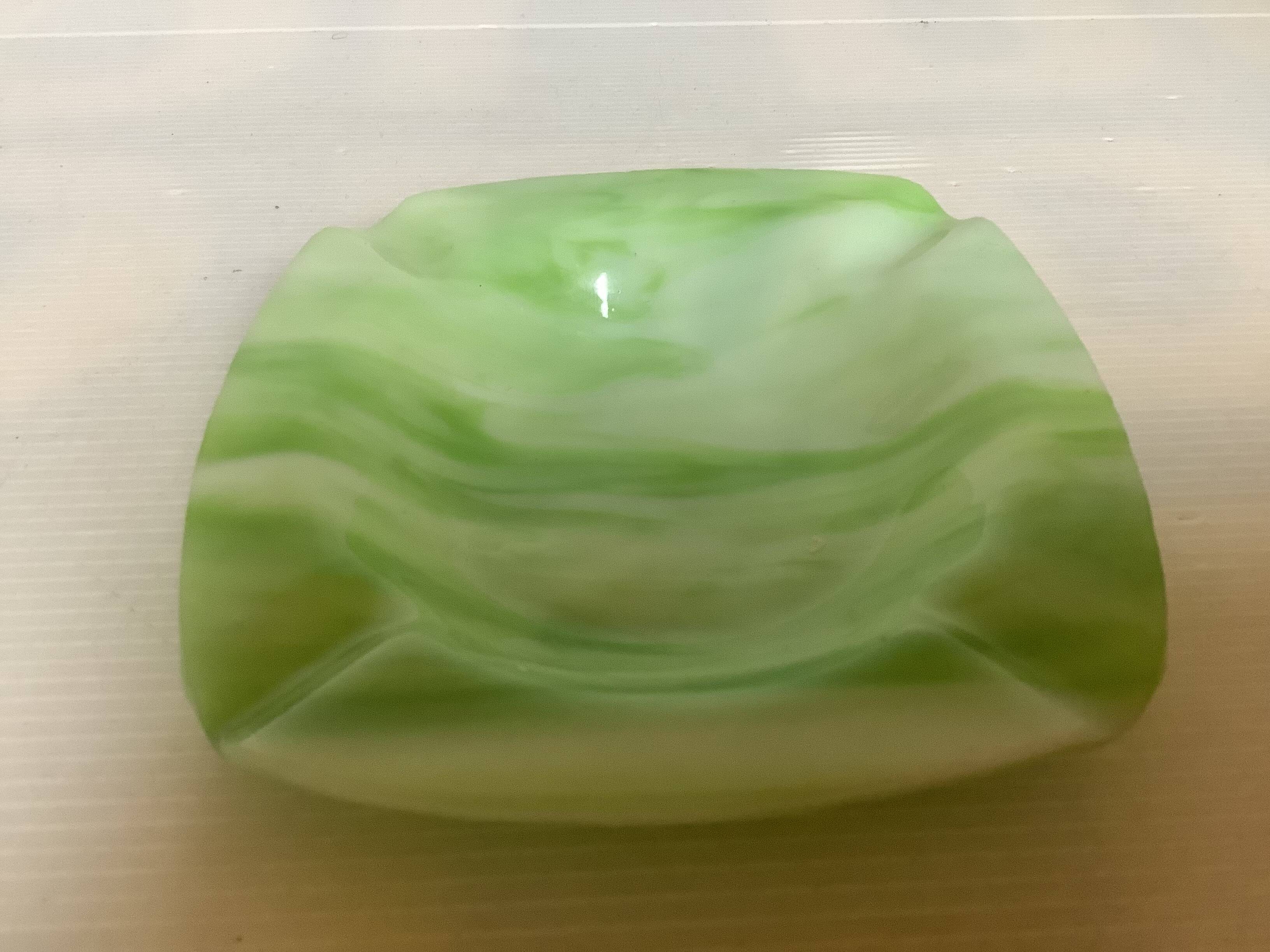 Vide poche cendrier pâte de verre verte