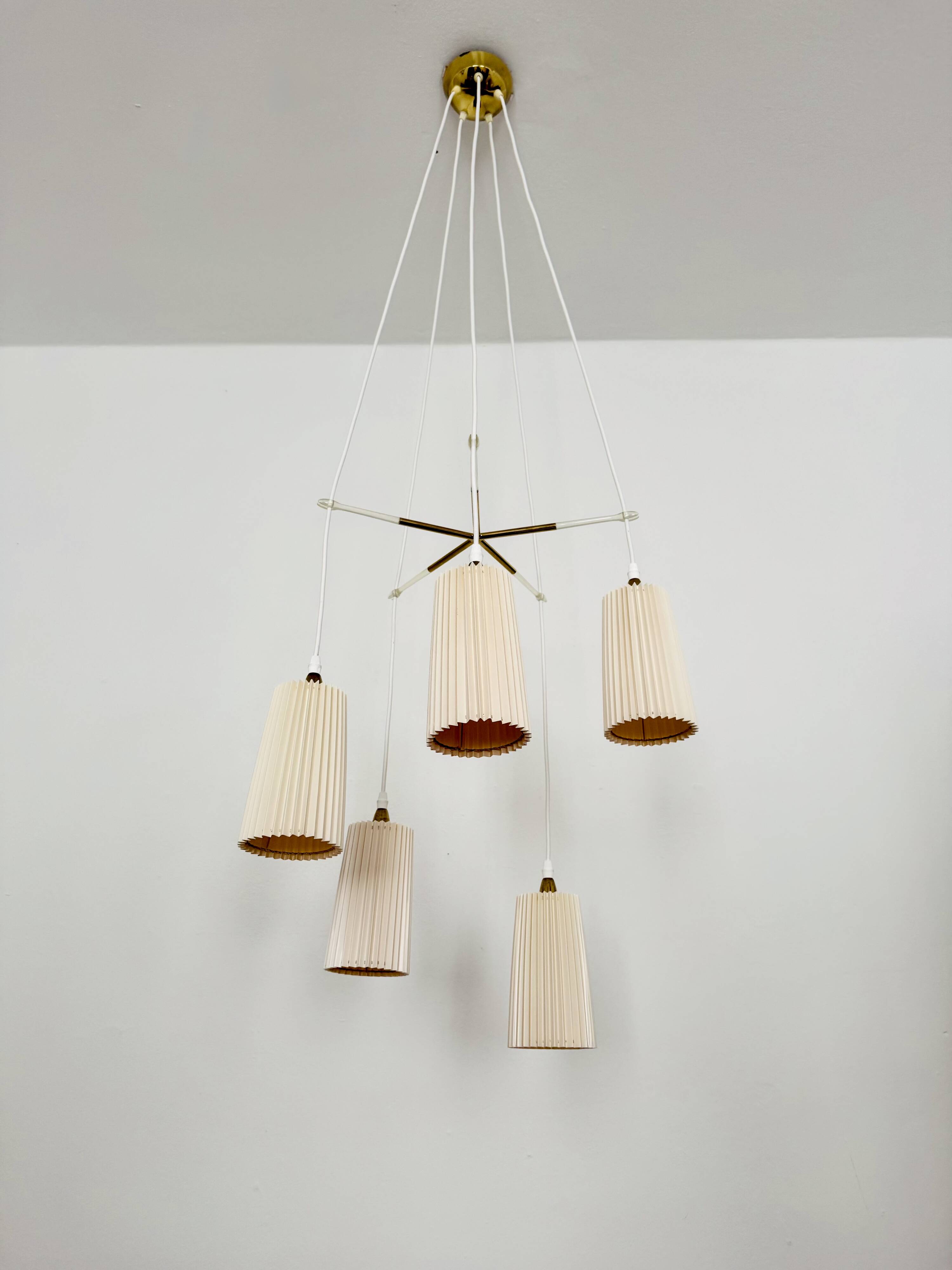 Lustre en laiton