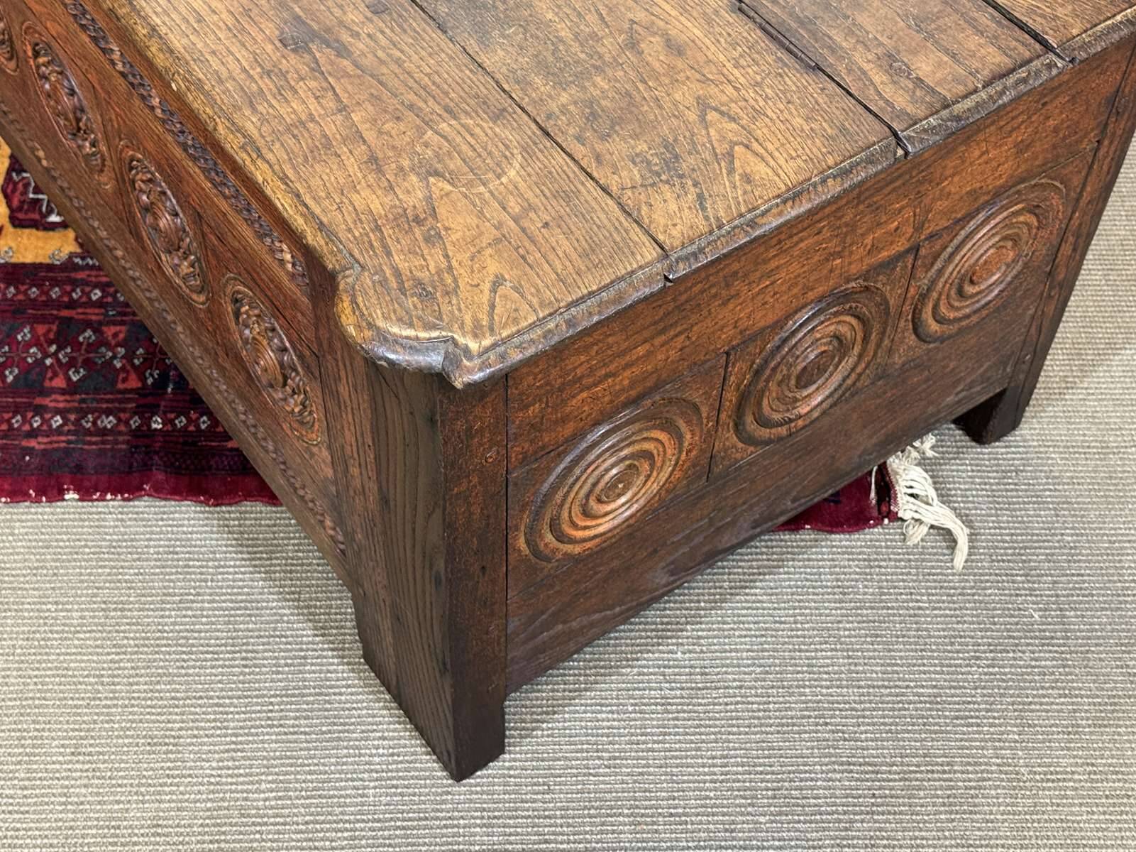 18th-century Breton chestnut bank bench