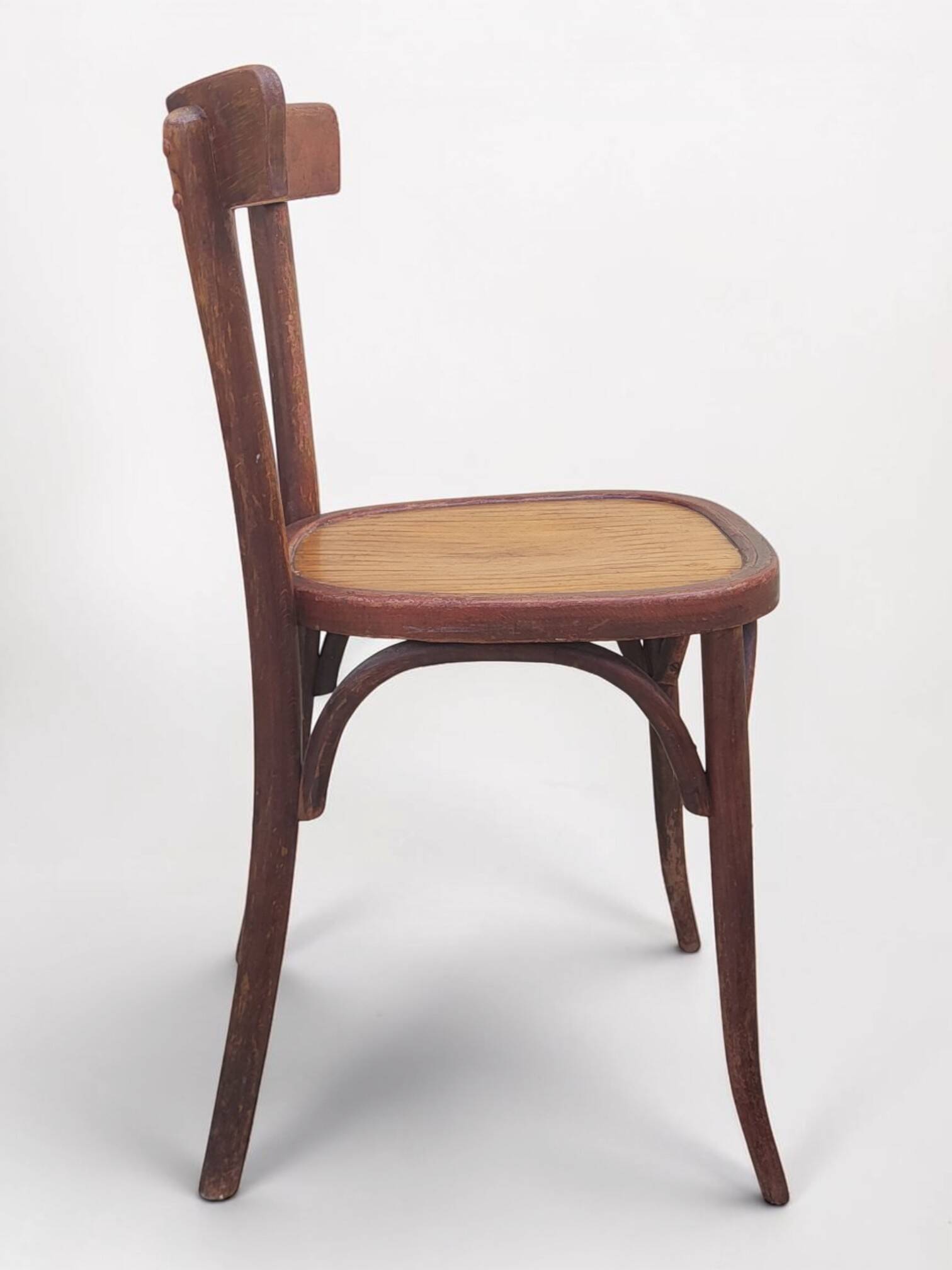 Bentwood bistro chair