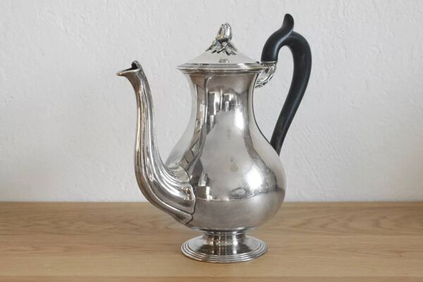 Cafetière ancienne en métal argenté Christofle