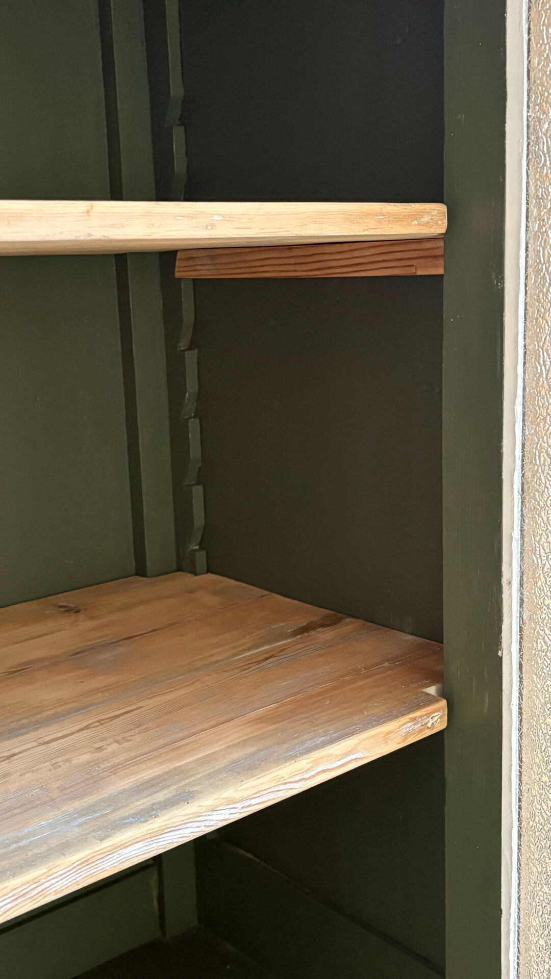 Solid wood display cabinet