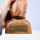 statue d'oiseau vintage en bois sculpté à la main