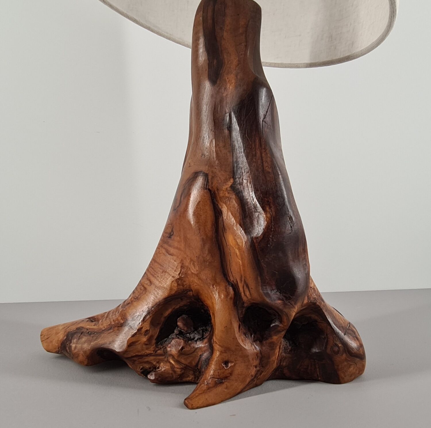 Brutalist stump lamp in olive wood 1950