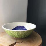 Draining salad bowl with iris decor