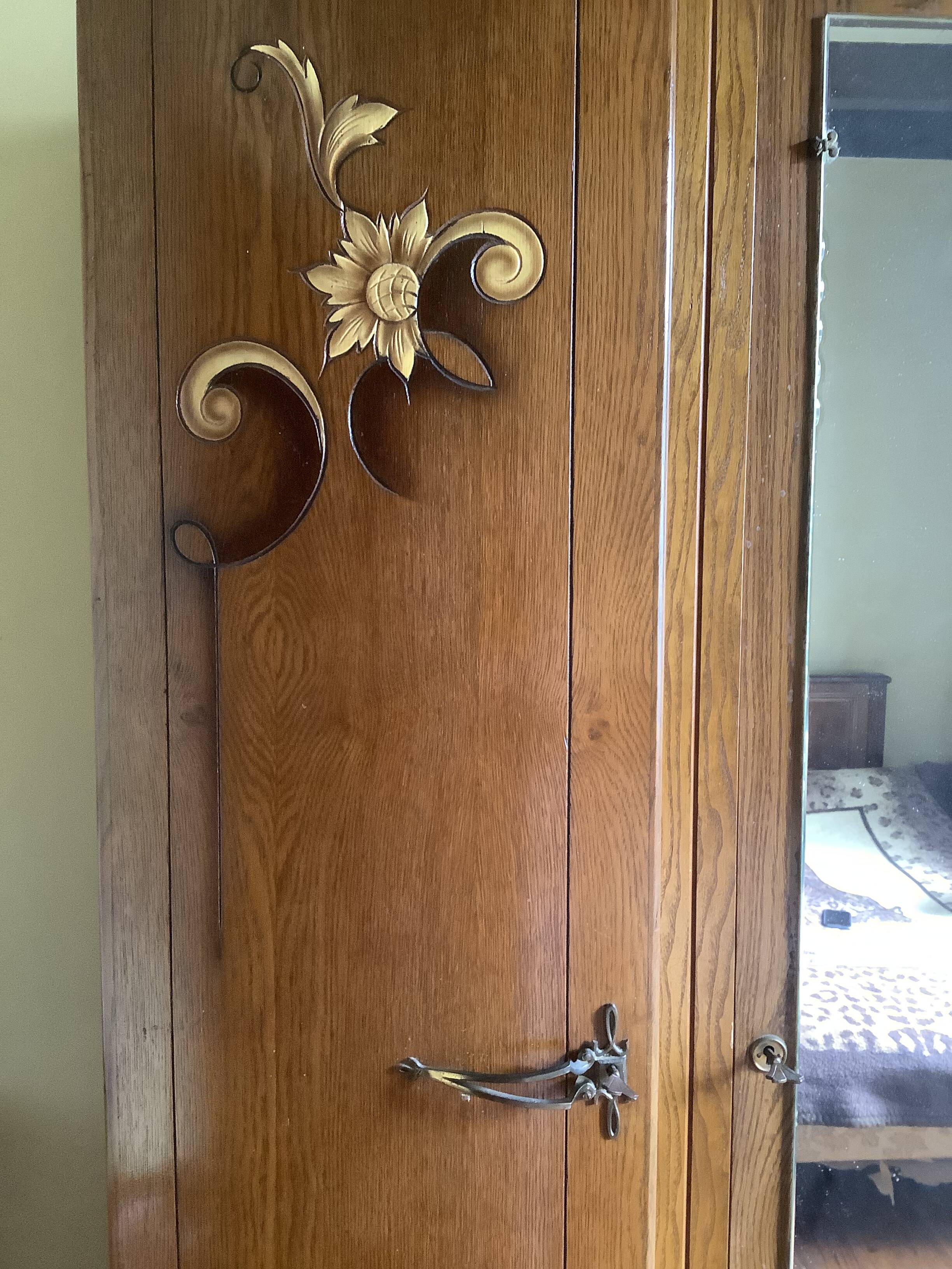 Bedroom wardrobe