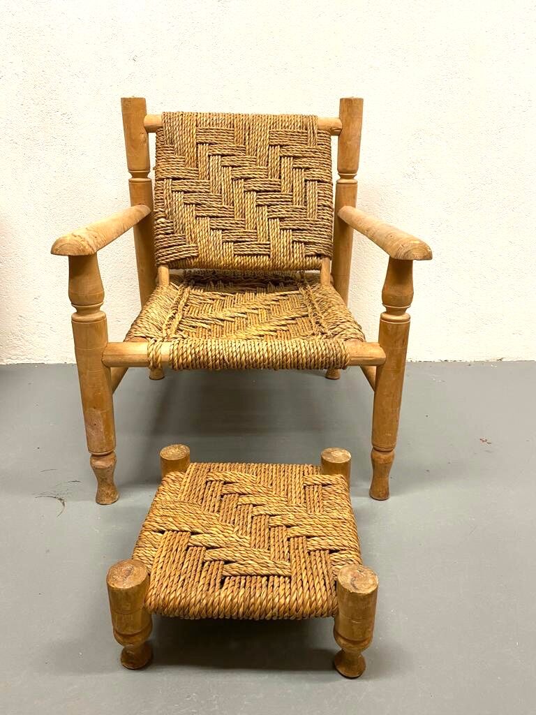 Wood and rope armchair and footrest