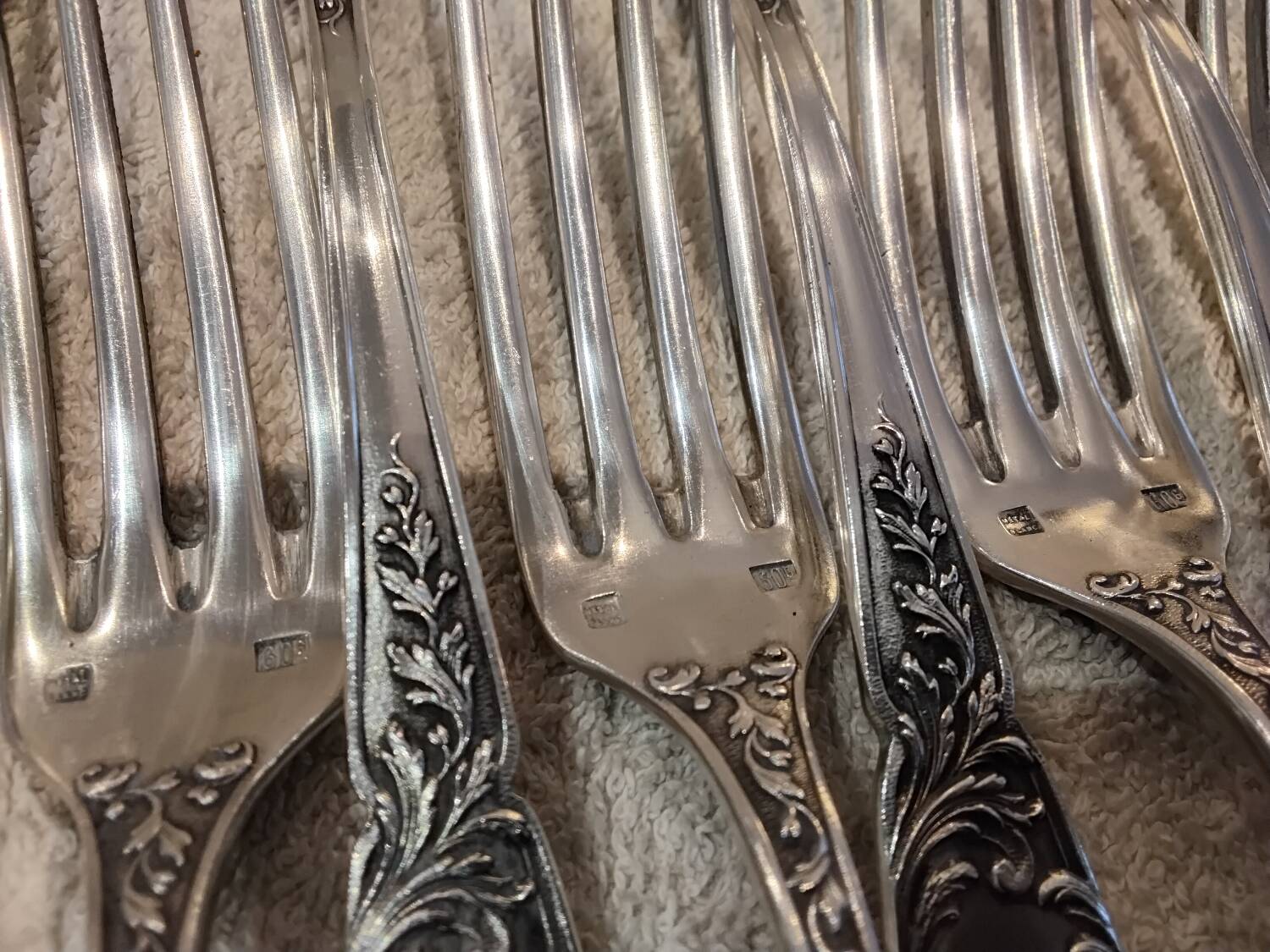12 silver-plated metal dessert forks SFAM rocaille 19.1cm