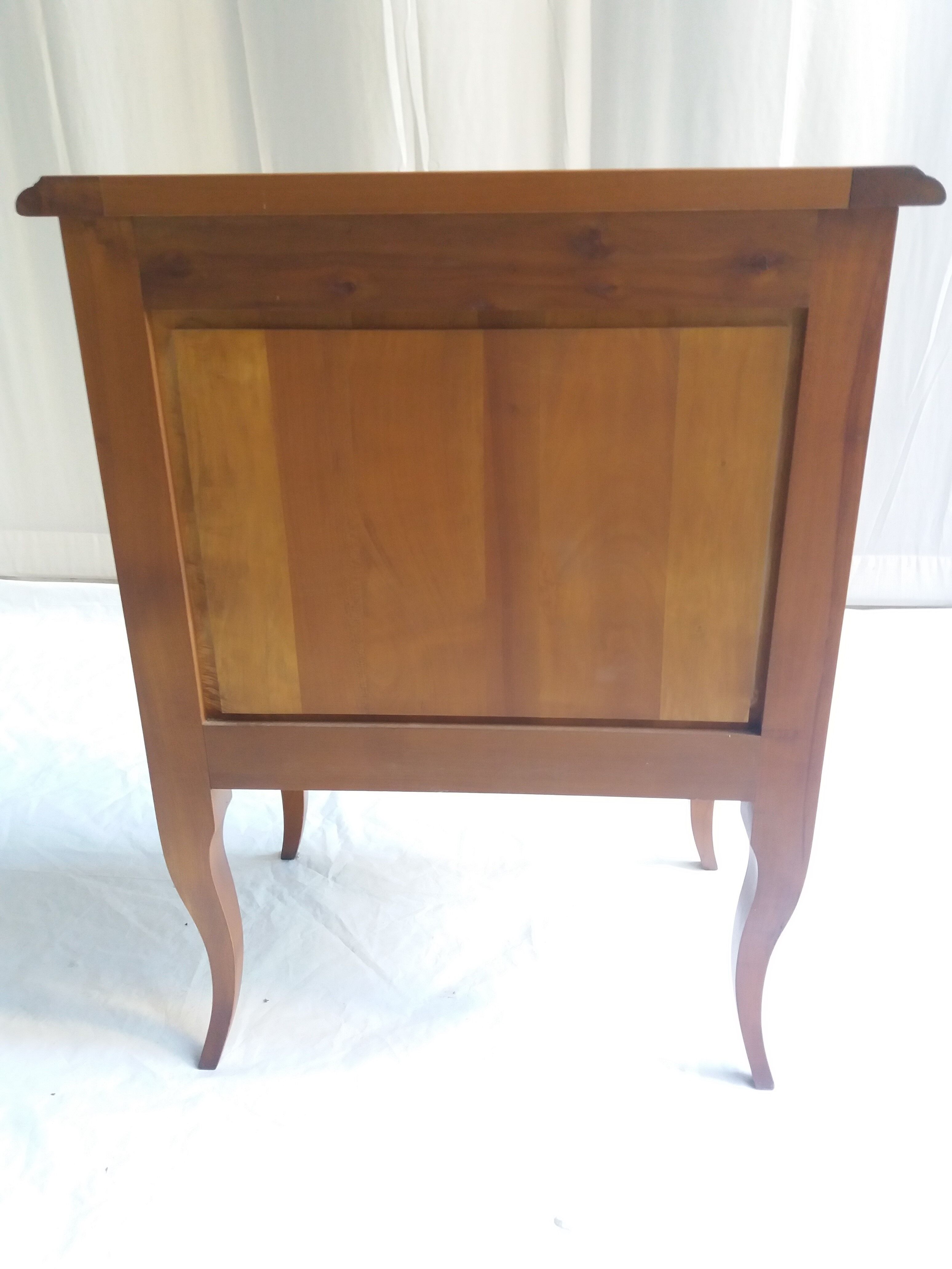 DRESSER LOUIS XV STYLE JUMPER