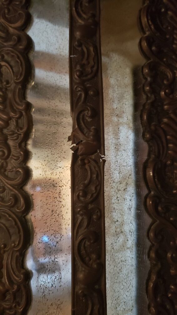 Mirror brass repelled XIXth