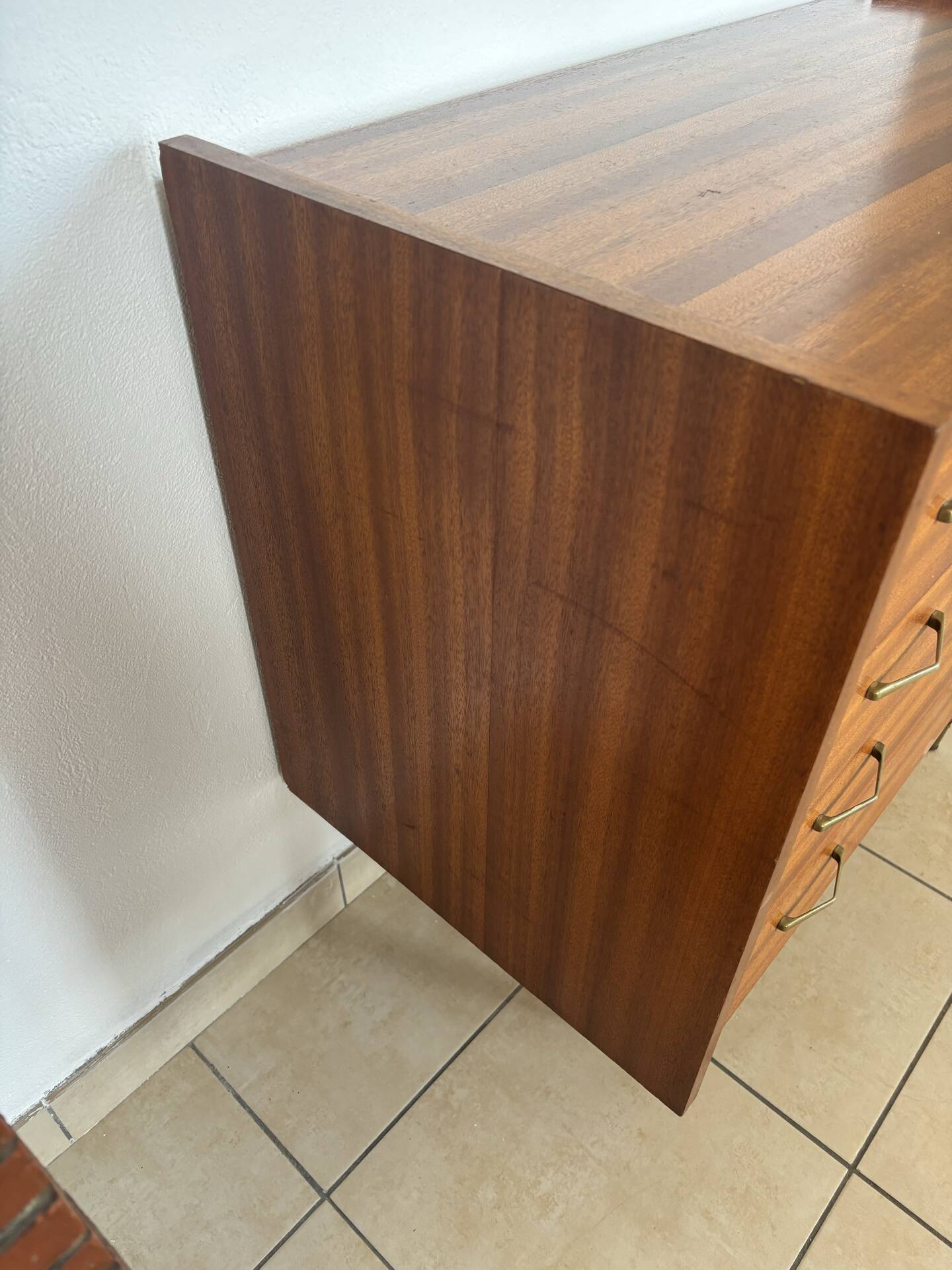 Vintage oak chest of drawers