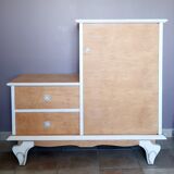 Storage cabinet entrance bohemian style