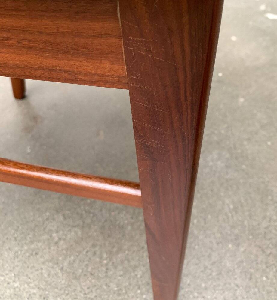 Set of chairs with a minimalist pattern, 1960s