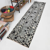 Black & beige turkish runner rug 72x284cm