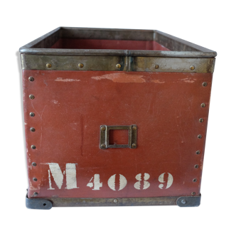 Industrial bin Suroy