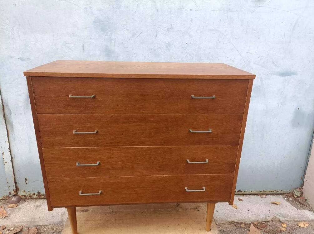 Vintage light oak chest of drawers