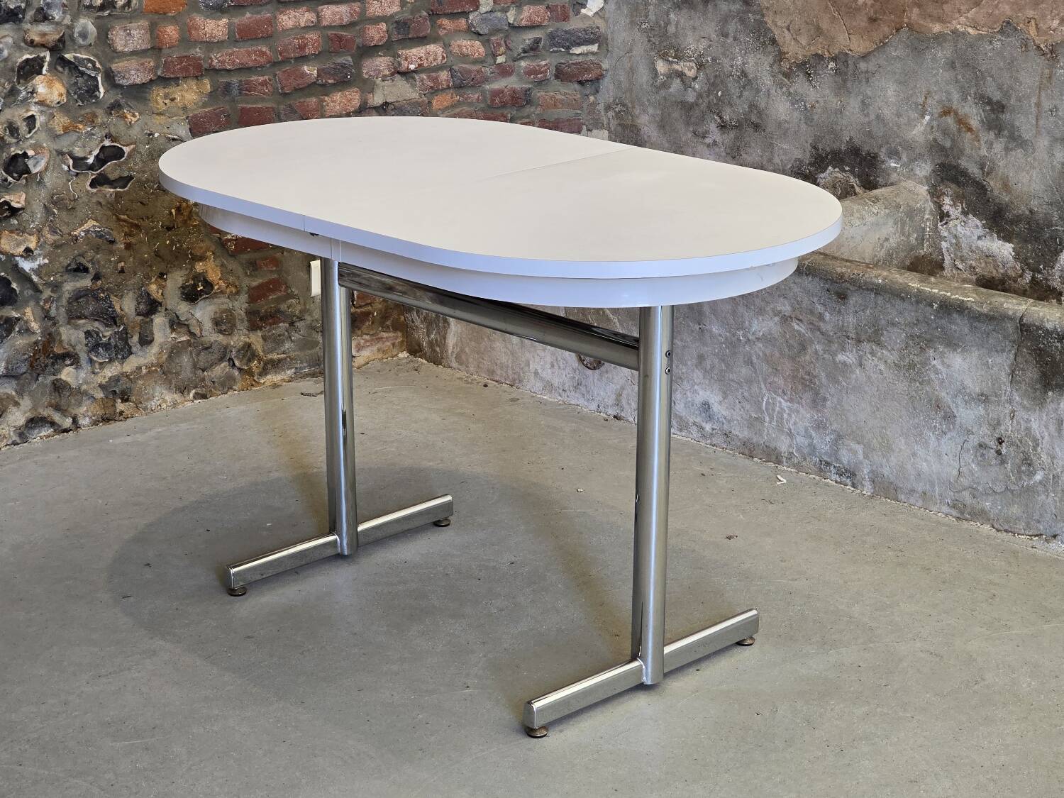 Oval table with central extension LAFA 1970s