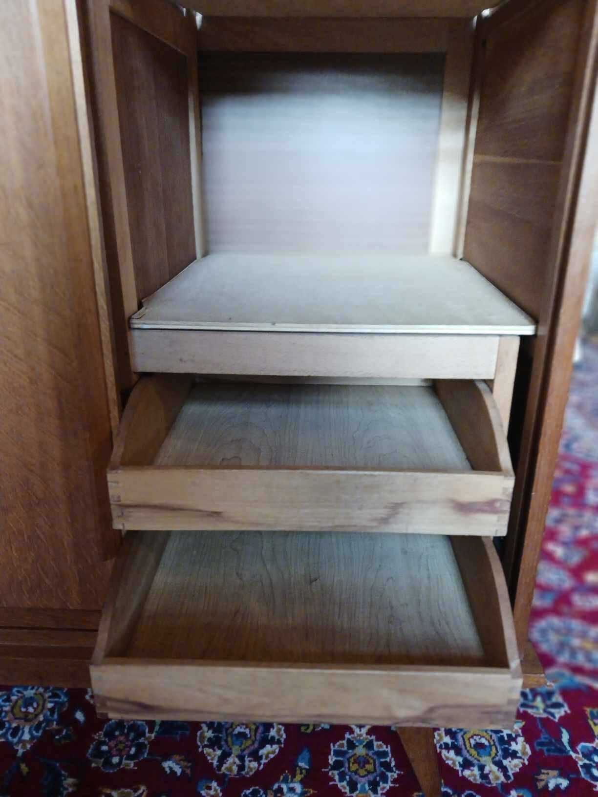 70s wardrobe with compass feet