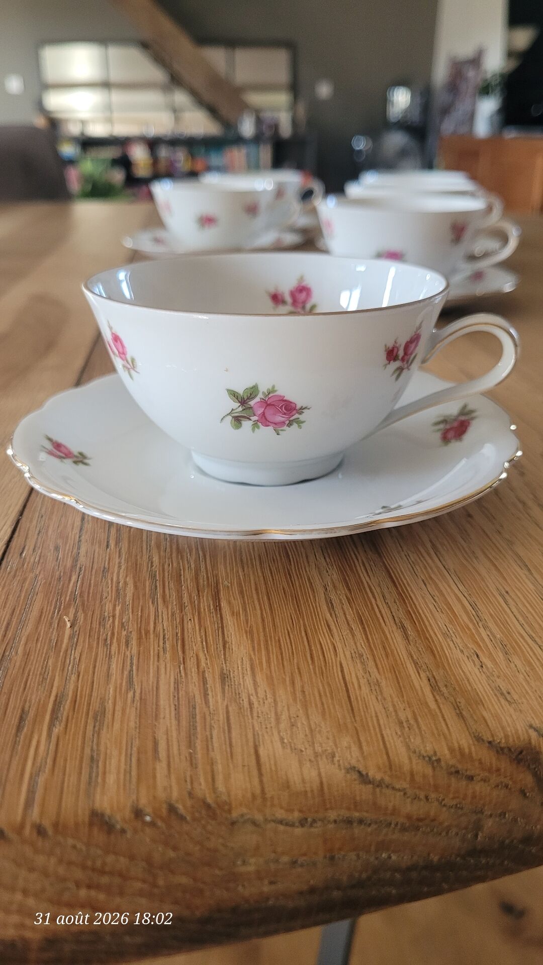 6 vintage cups and saucers Seltmann Weiden Bavaria Model Nora