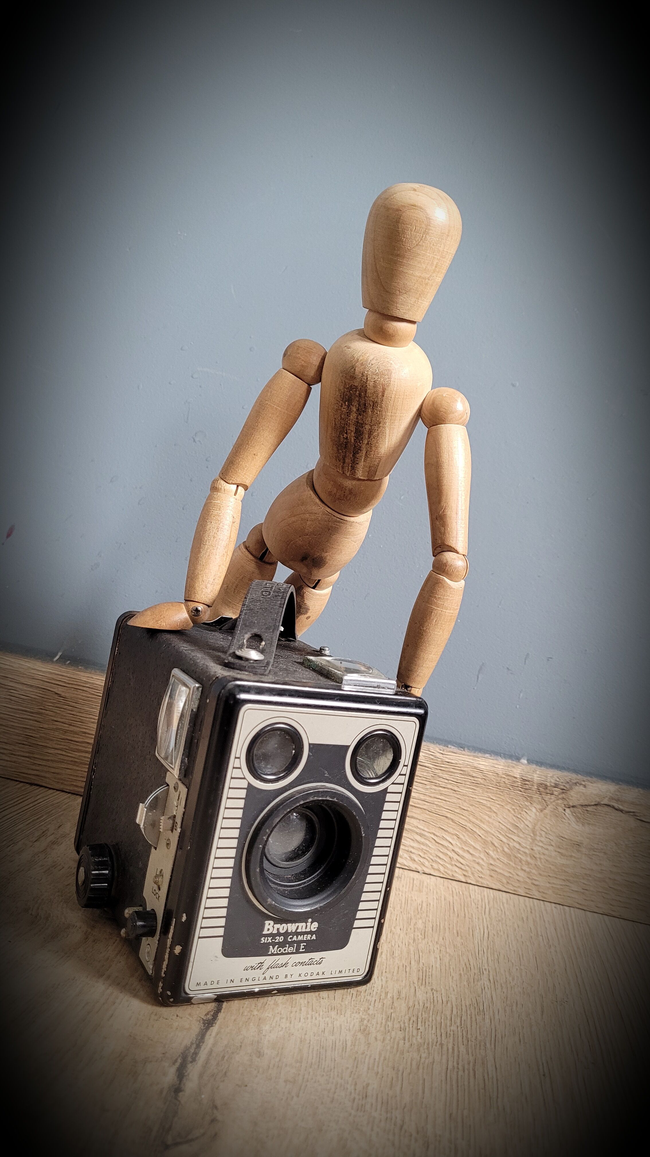 Brownie Six 20 Model E camera