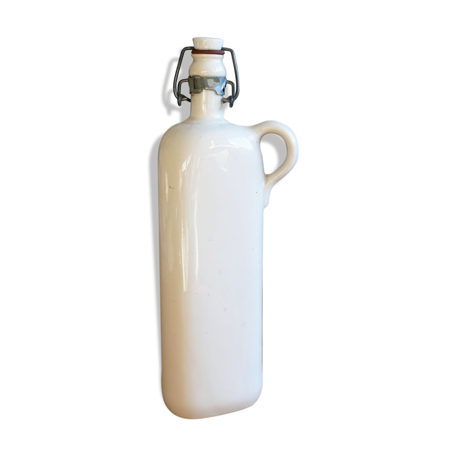 Ceramic bottle