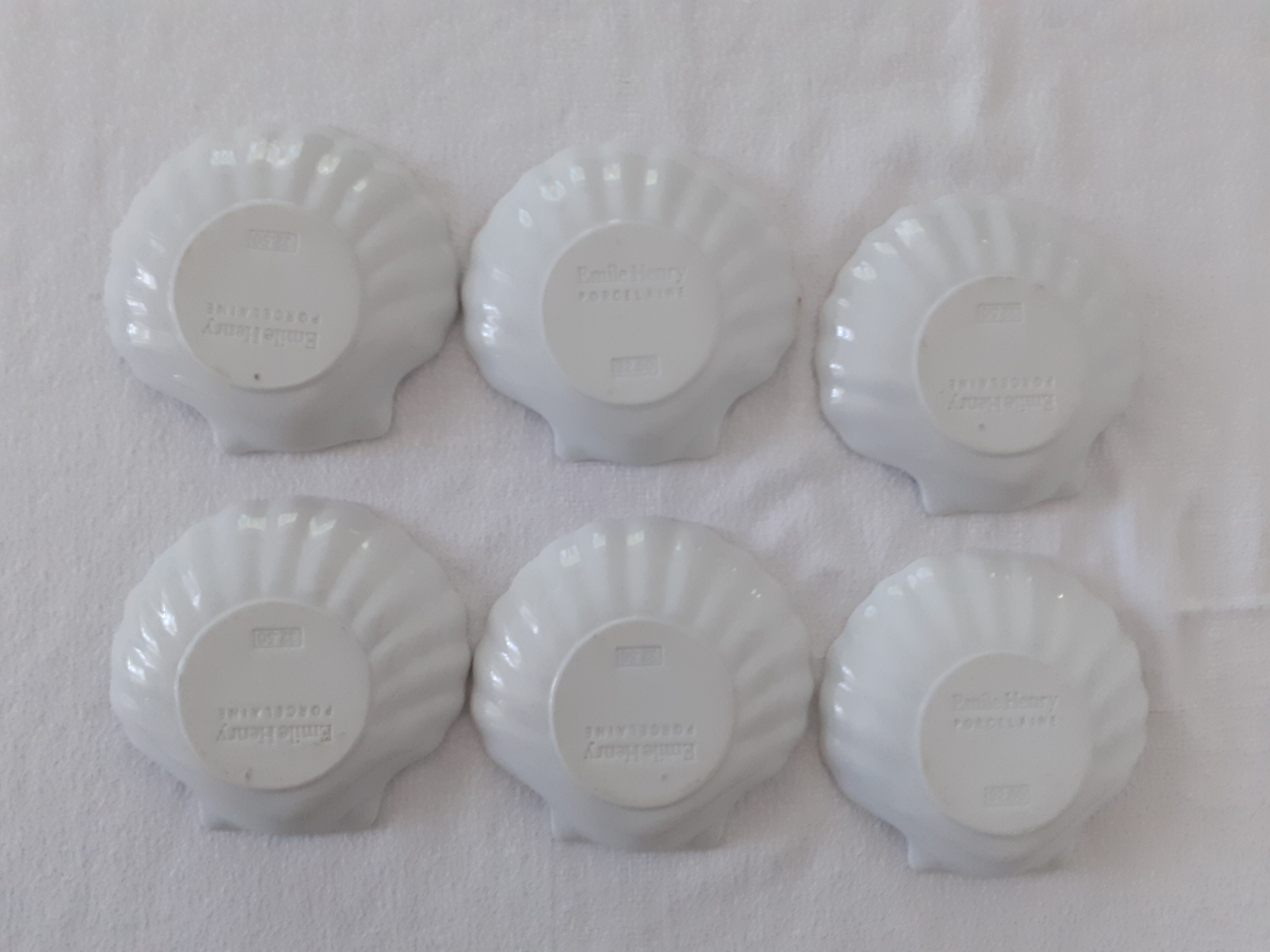 6 Raviers cups form shell Scallop porcelain oven Emile Henry culinary