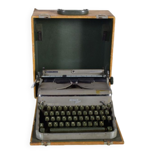 Machine a écrire Hermes 2000