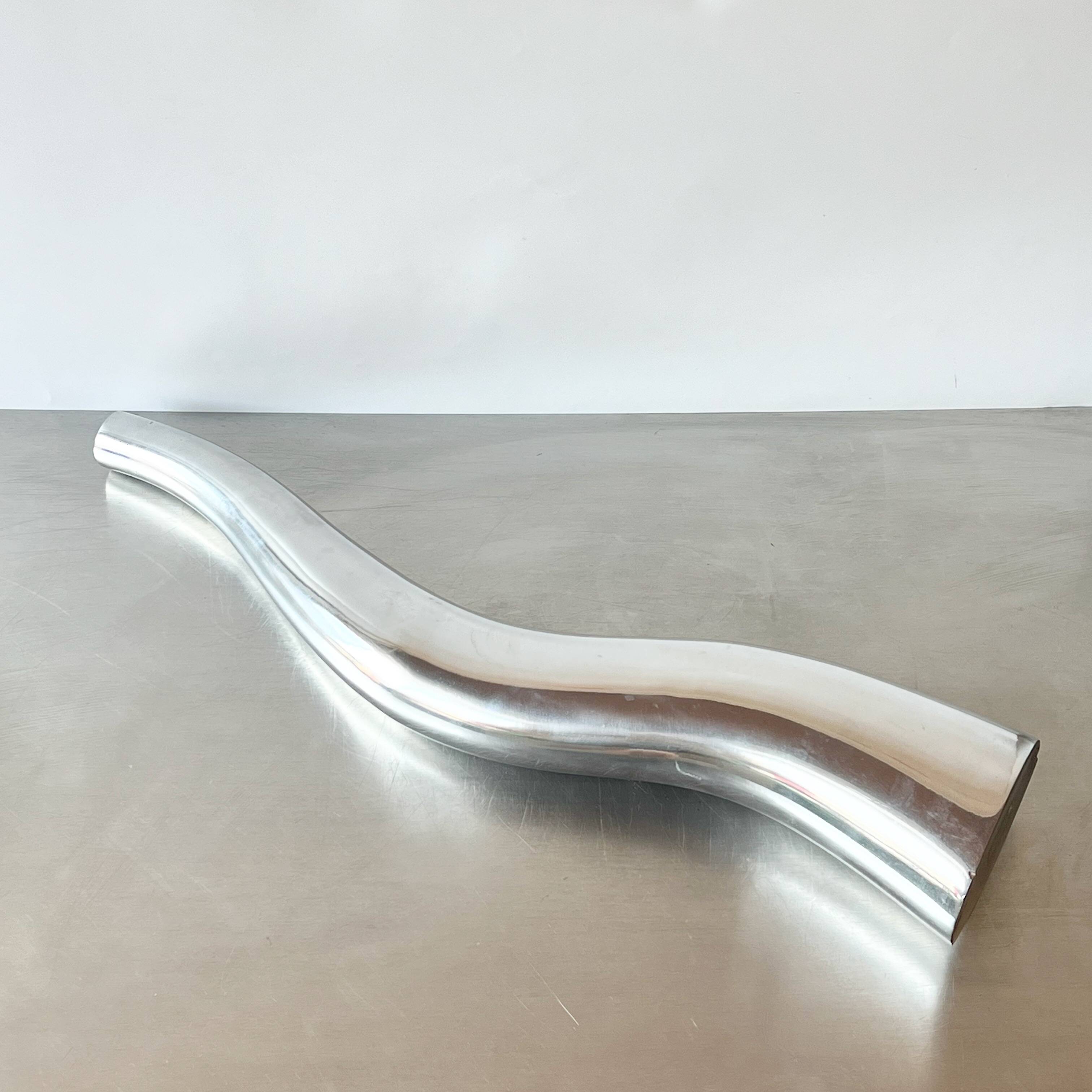 Xxl “tentacule” vase / cast aluminum – 1980s