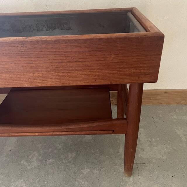 Jardinière console