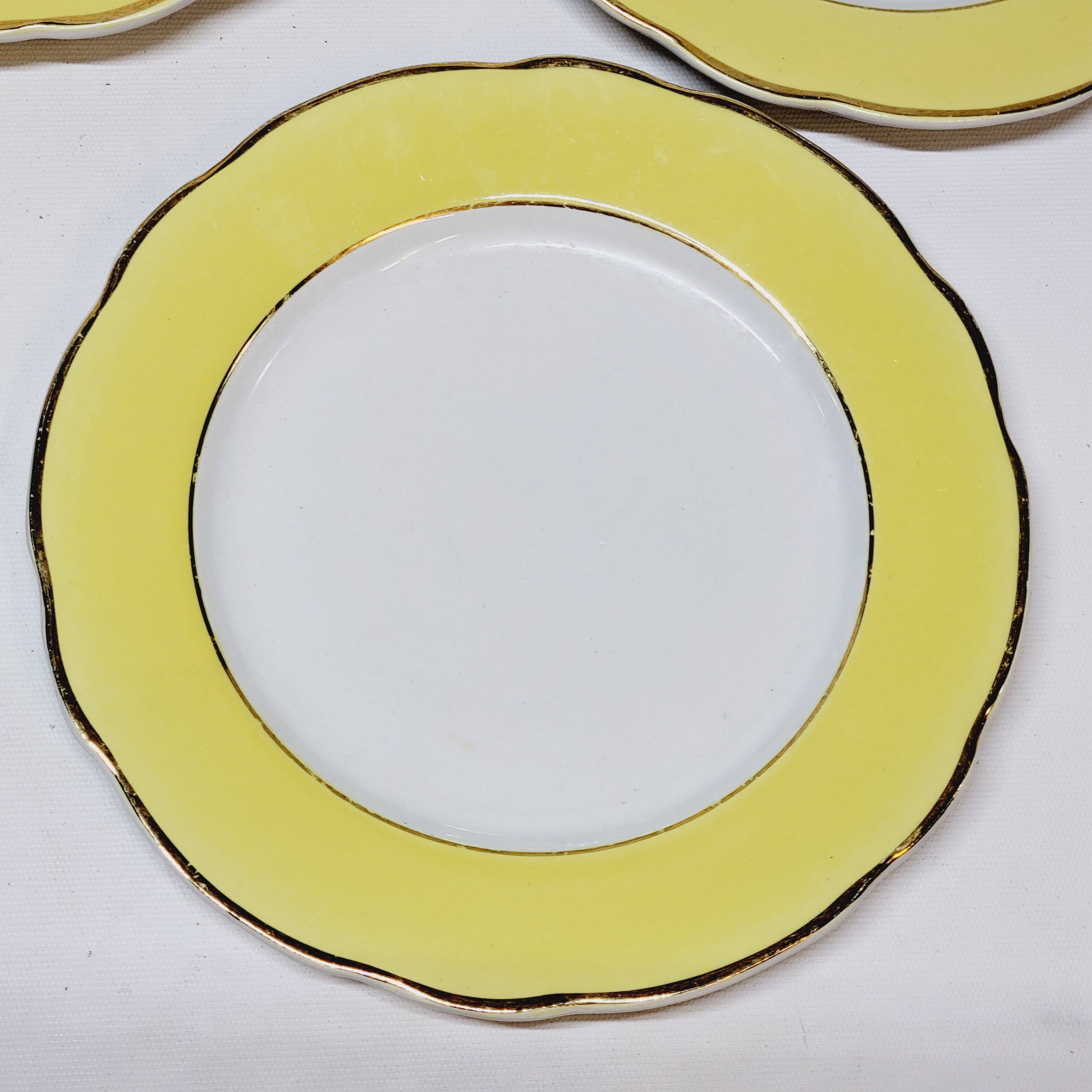 7 Vintage KG Lunéville Plates Jonquille Model Diameter 19.5 Cm