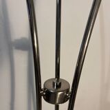 Metal floor lamp with cast iron base and 3 globes from the 80s