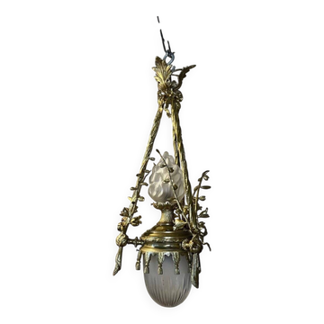Empire Lantern
