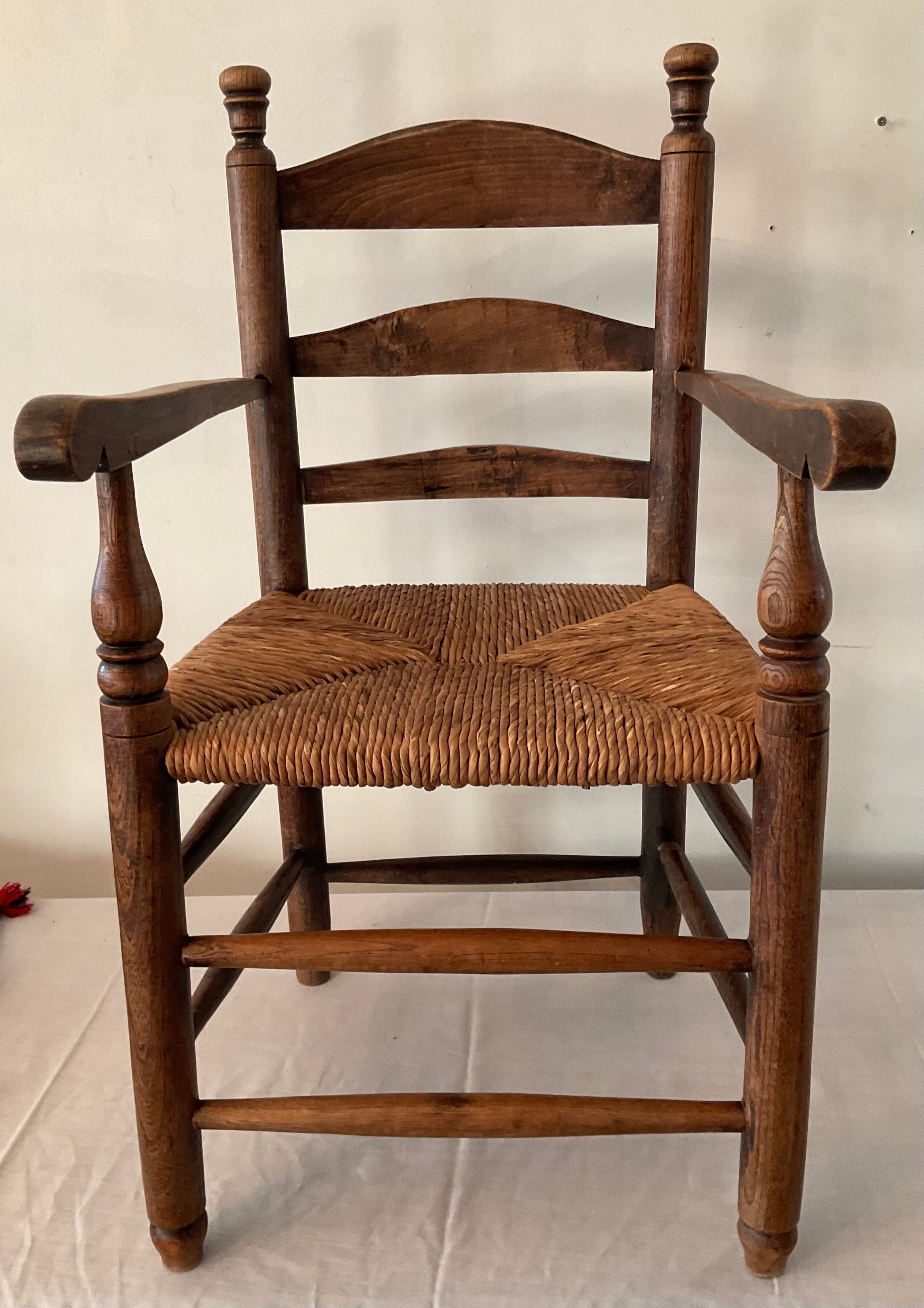 Vintage straw children's chair