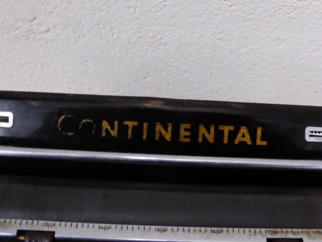 Typewriter, Typewriter Silenta Continental, made in Germany in 1937, Art Deco