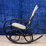 Beautiful rocking chair in the style of Thonet in blackened curved wood