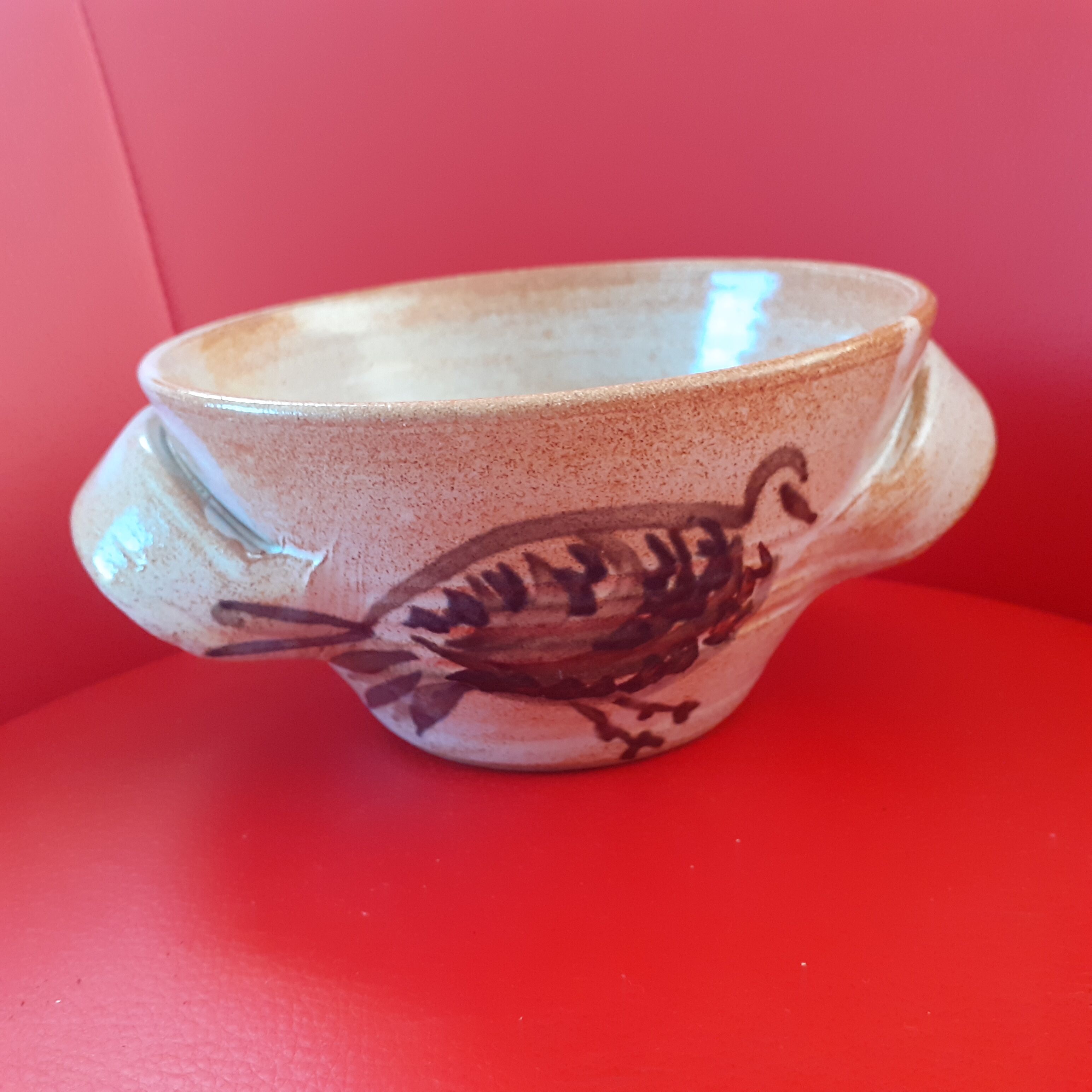 6 Earrings in varnished sleet,  Bird motif