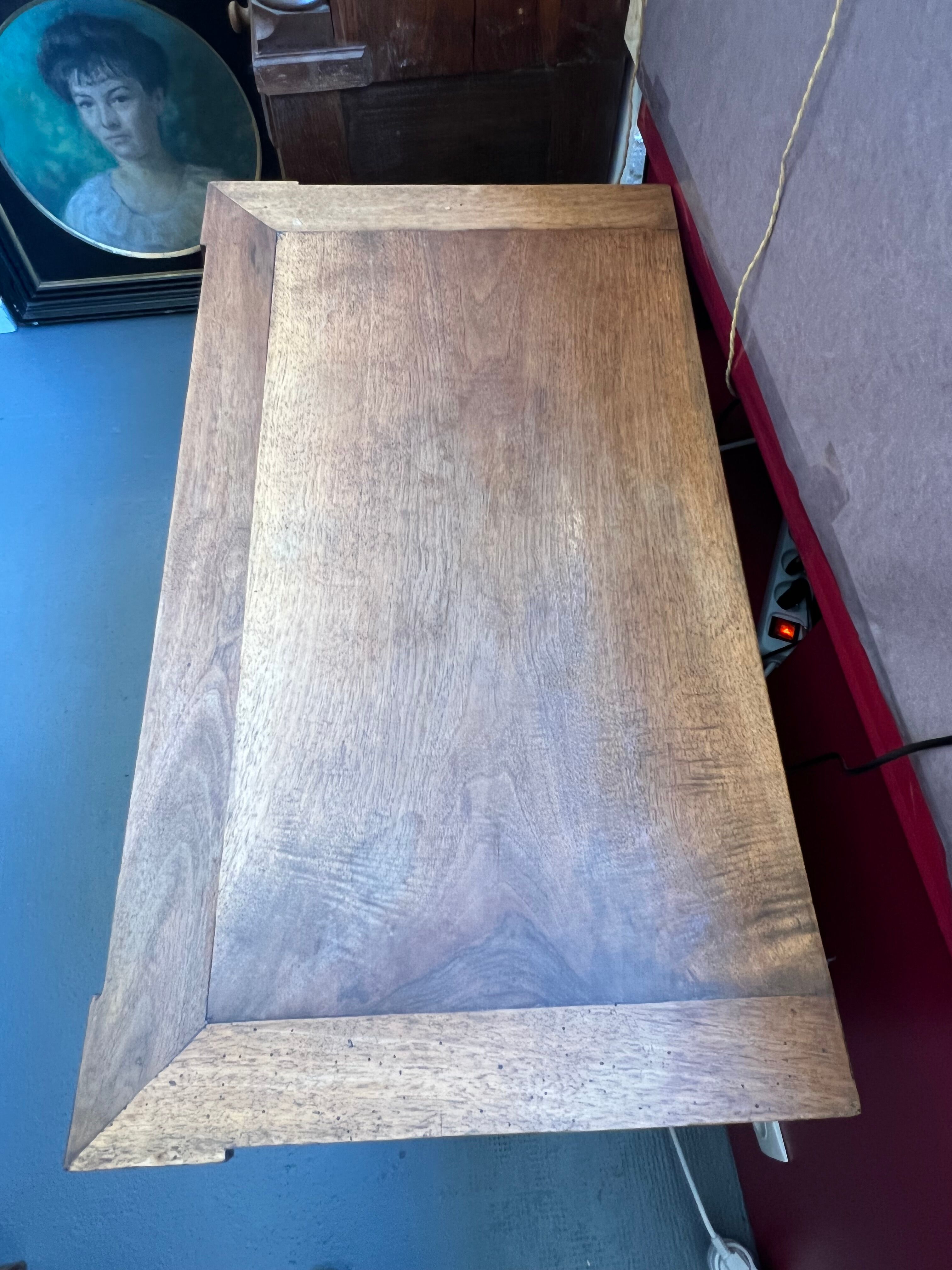 Chest of drawers louis XVI style, early twentieth in solid walnut