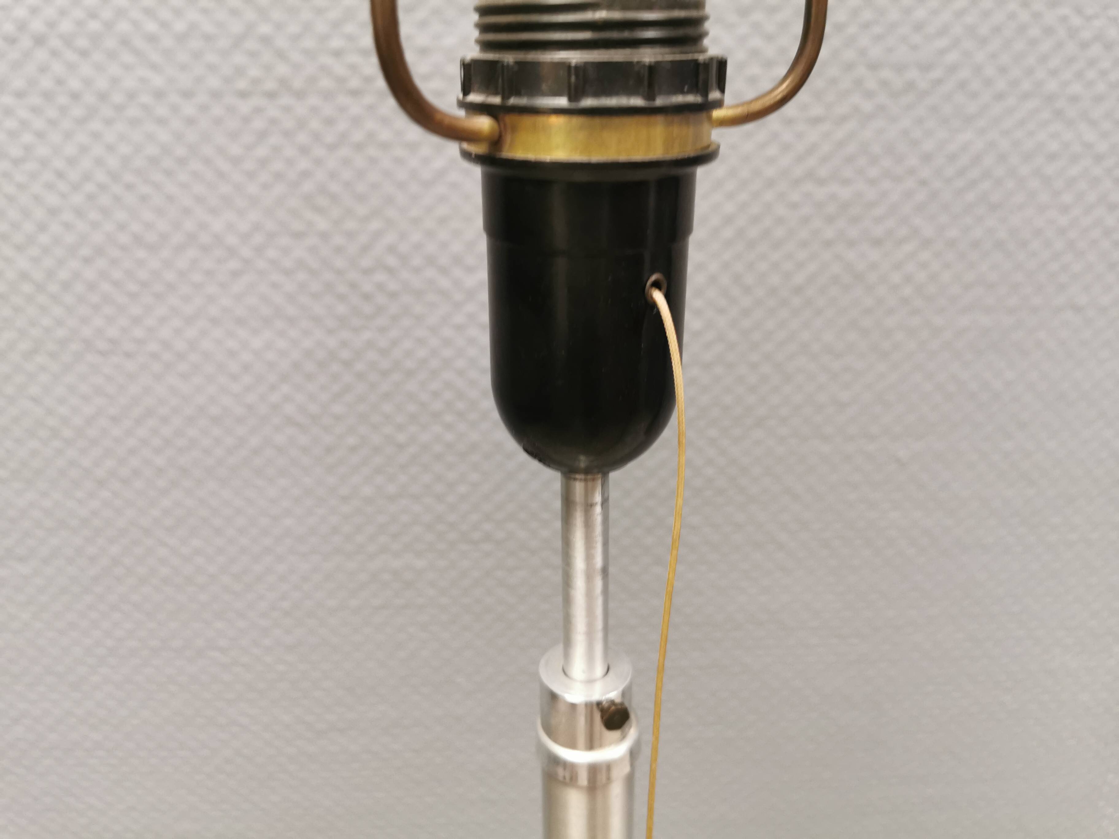 Lampadaure en palissandre et métal argenté. Danoises, des années 1960.