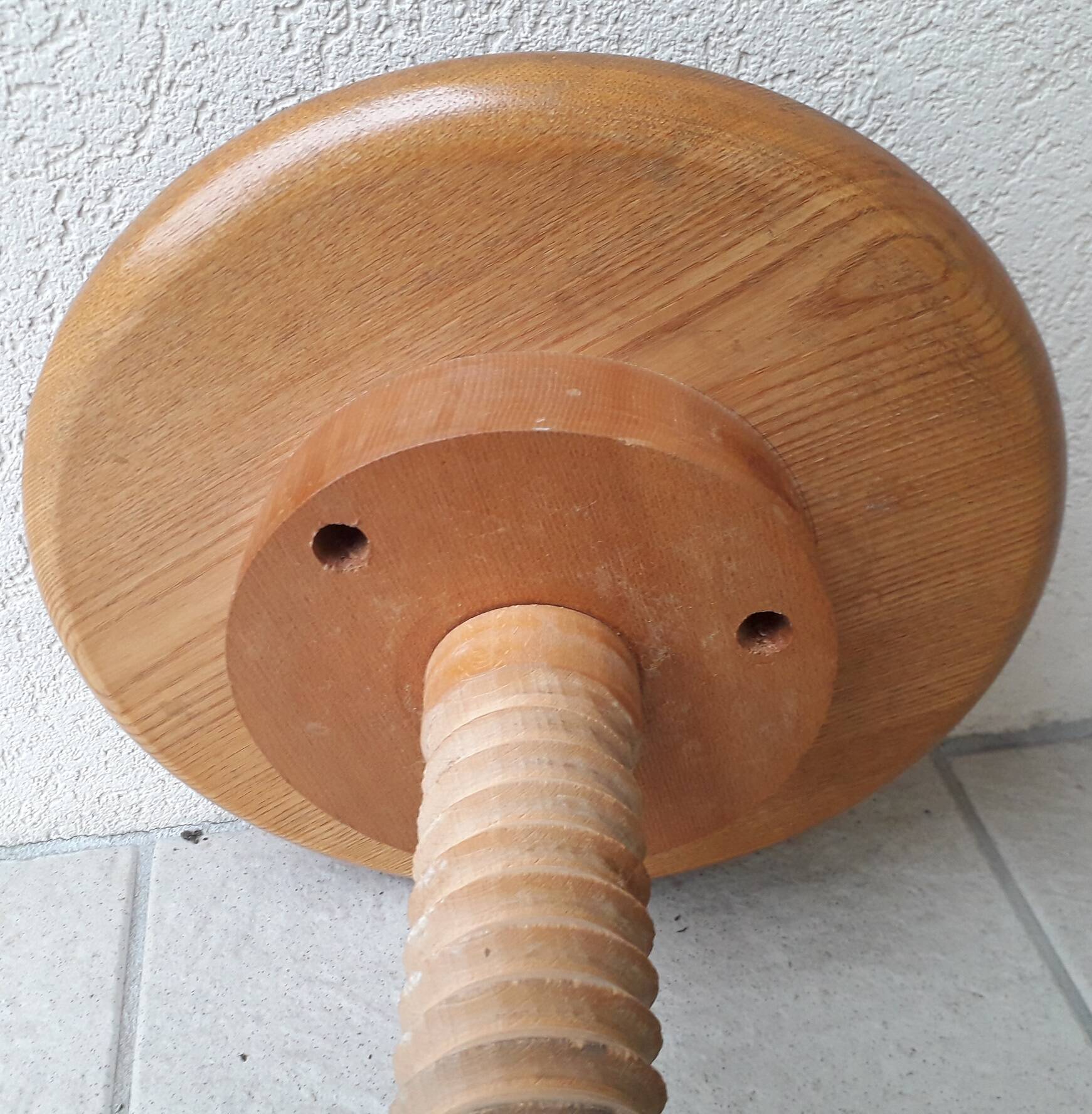 Wooden screw stool