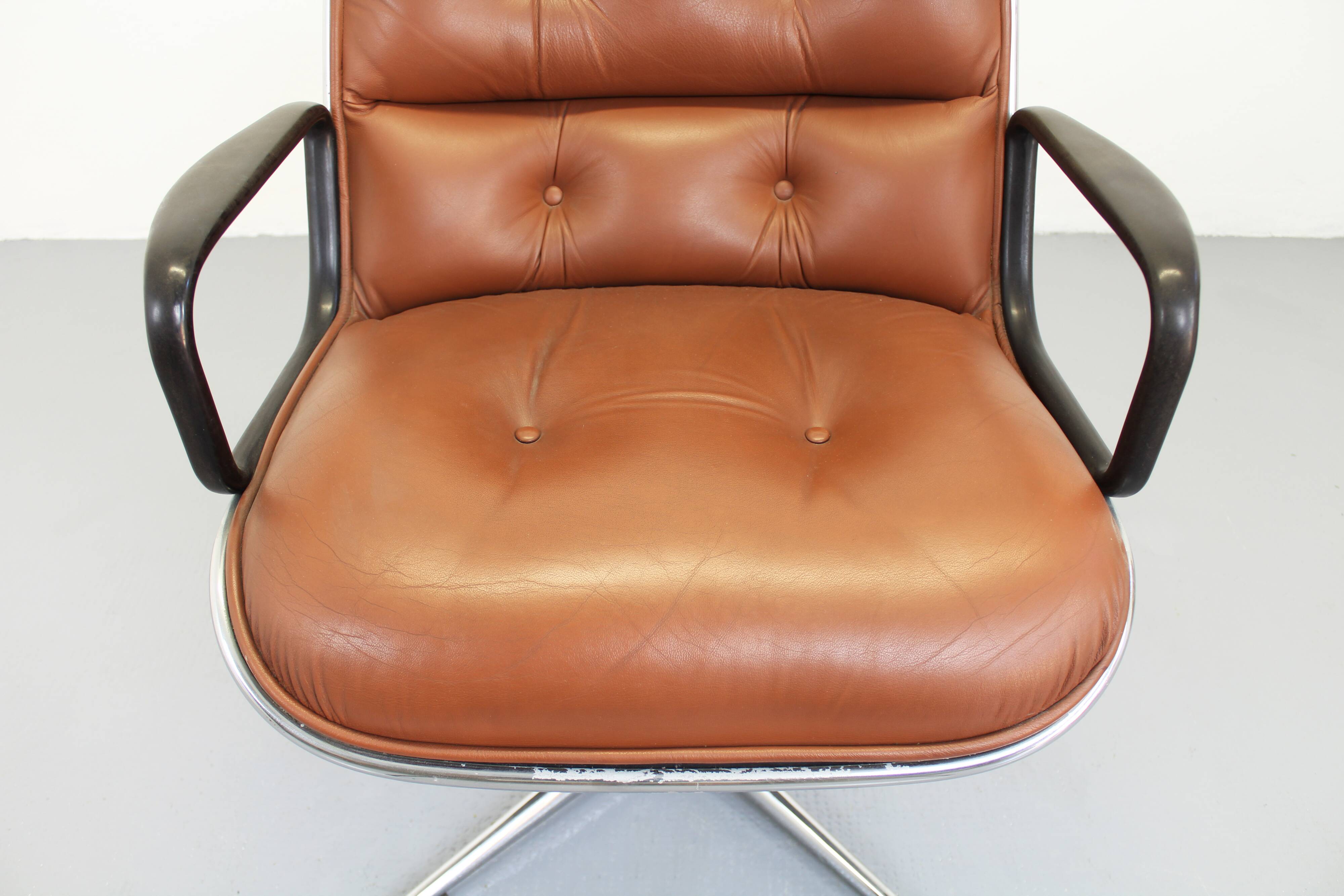 2x Office Chair Charles Pollock, Knoll