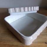 Square-shaped enamelled sandstone box