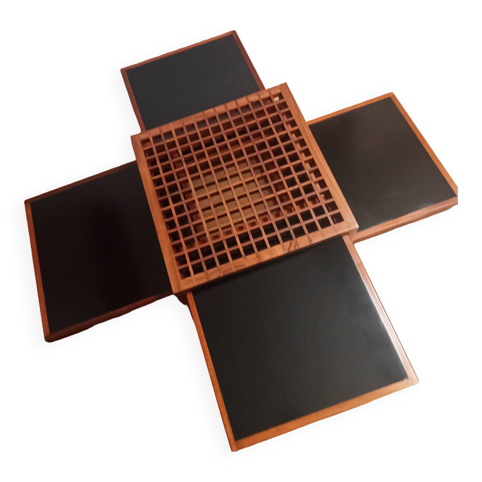 Tetra coffee table, Bernard Vuarnesson