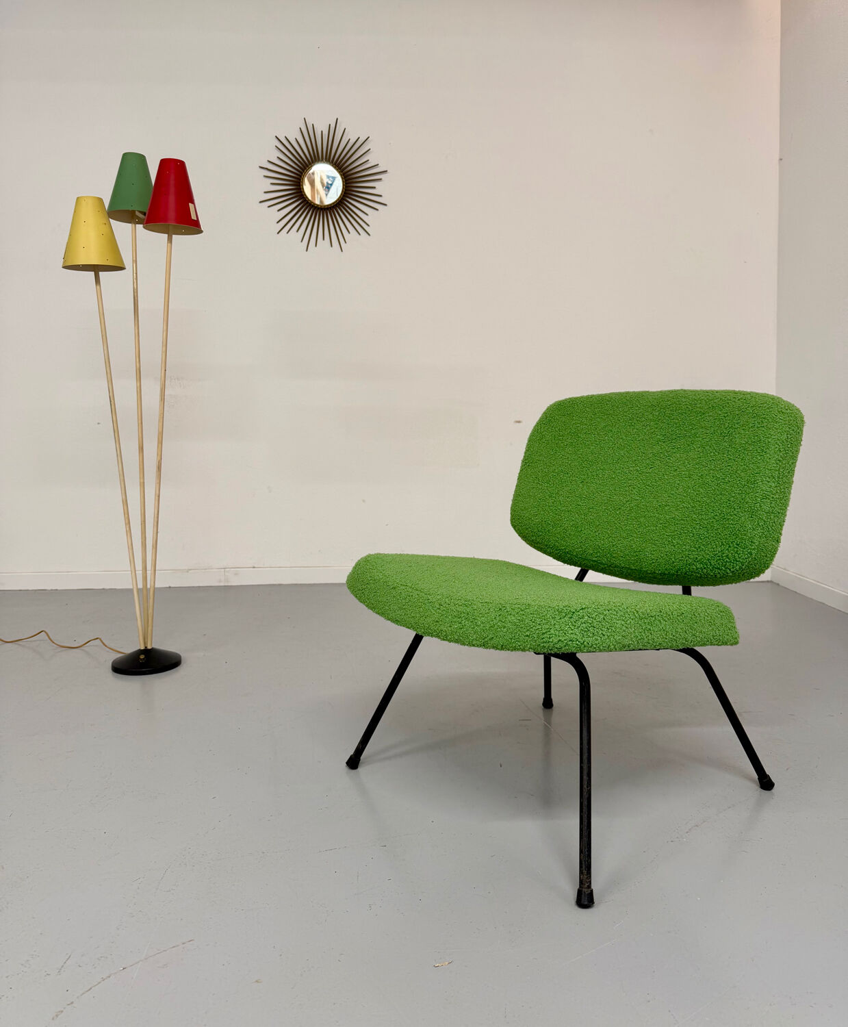 Vintage French designer armchair Pierre Paulin CM 190 from the 1960s.