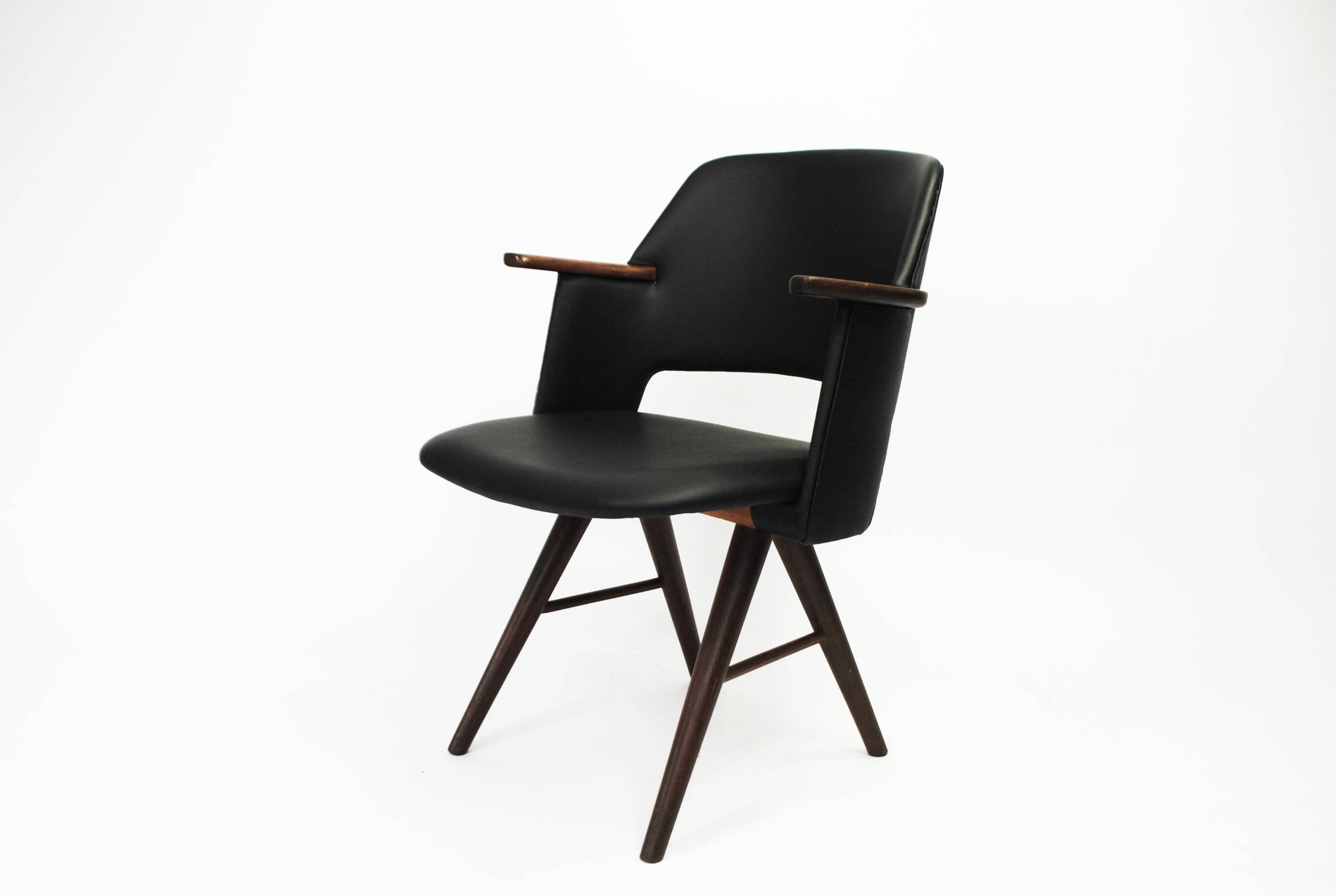 Pastoe FT30 chairs by Cees Braakman