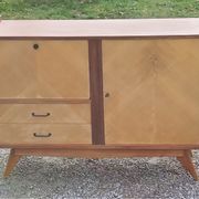 Enfilade of the 50s in oak and mahogany feet compass