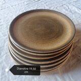 Stoneware plates