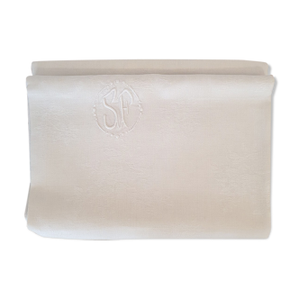 SF damask damask white rectangular table