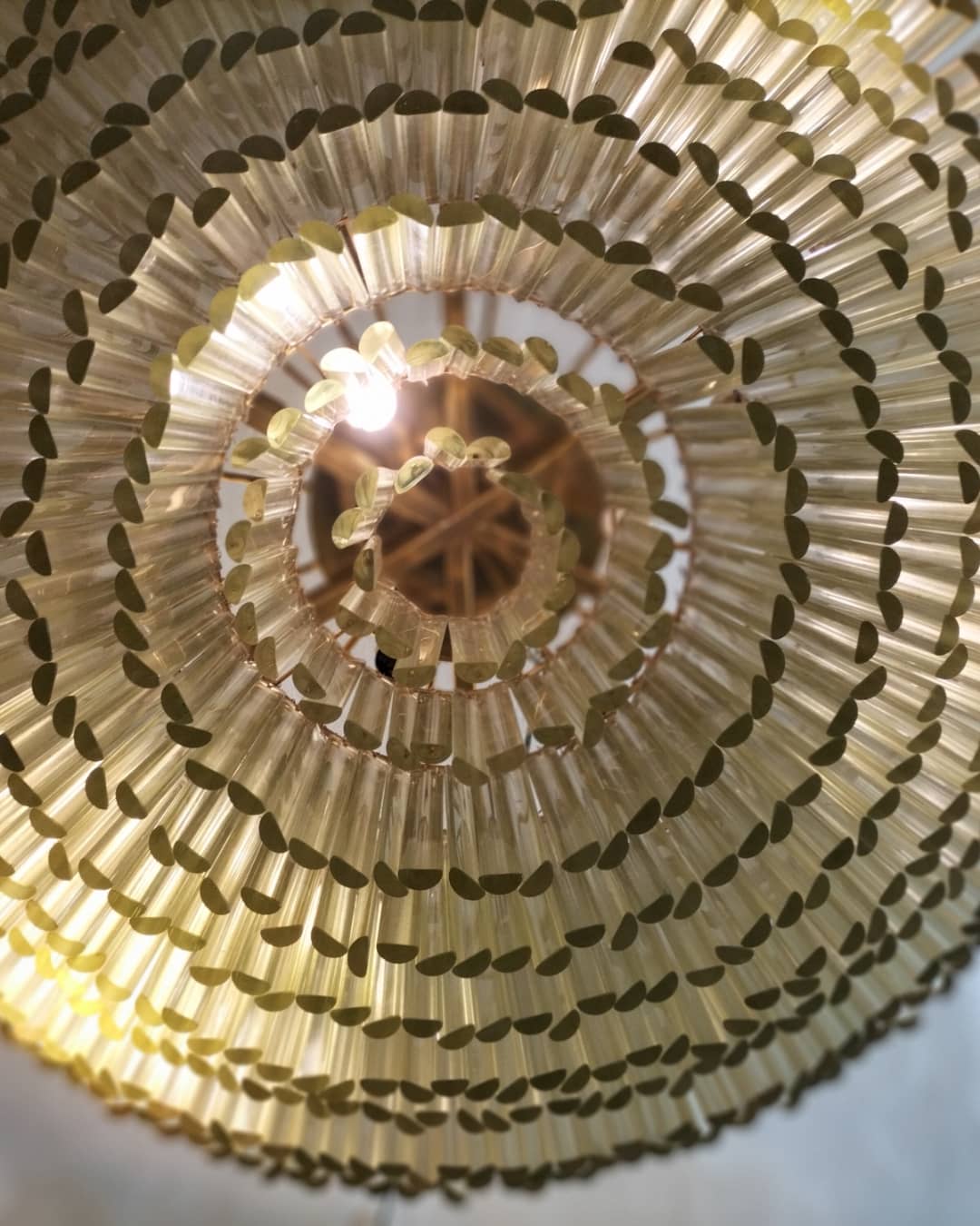 Magnificent Venini chandelier made in the 60s in Murano