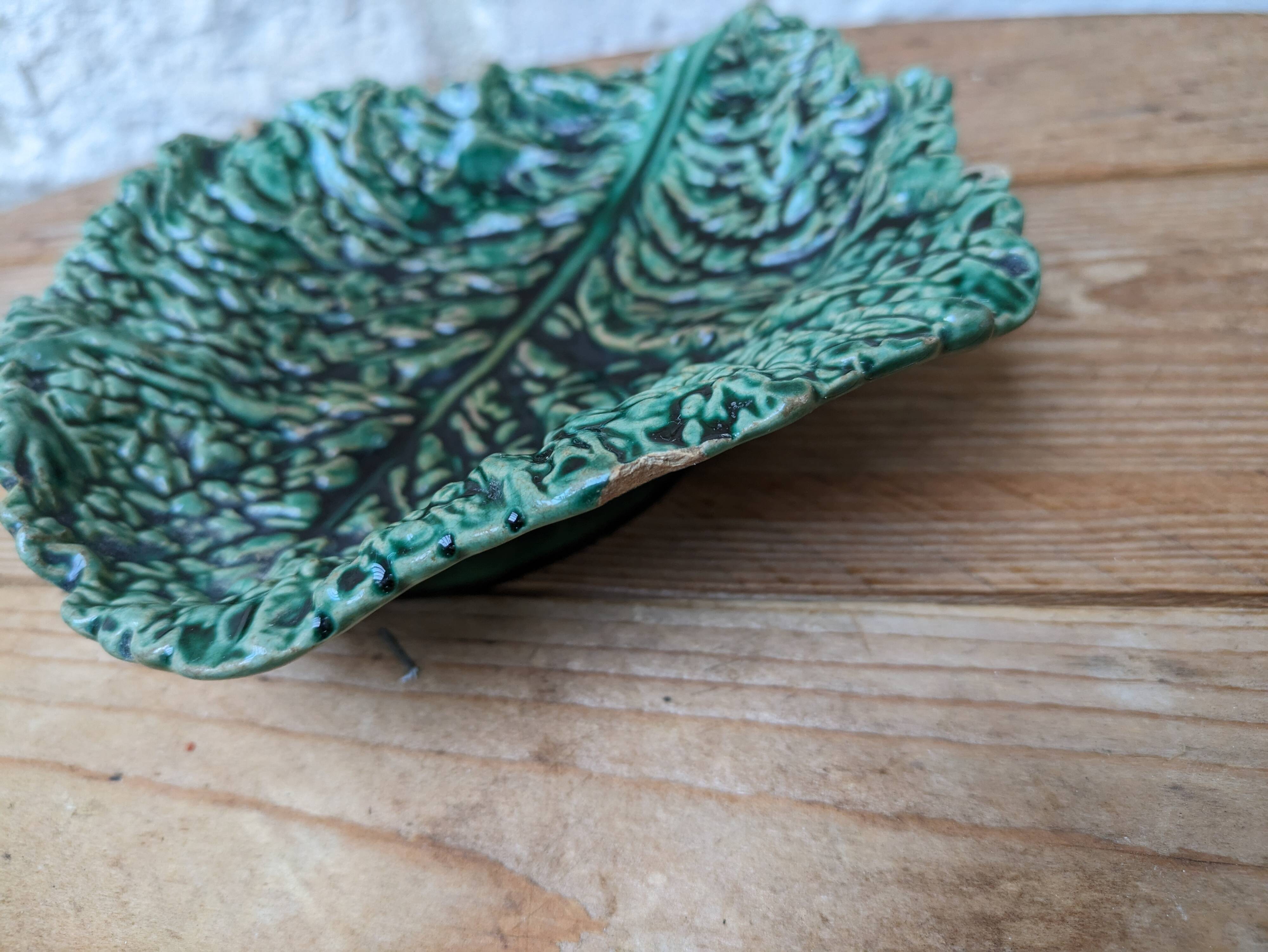 Sarreguemines ceramic cabbage leaf emptier